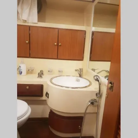 Motor Boat Paloma Rea Трогир