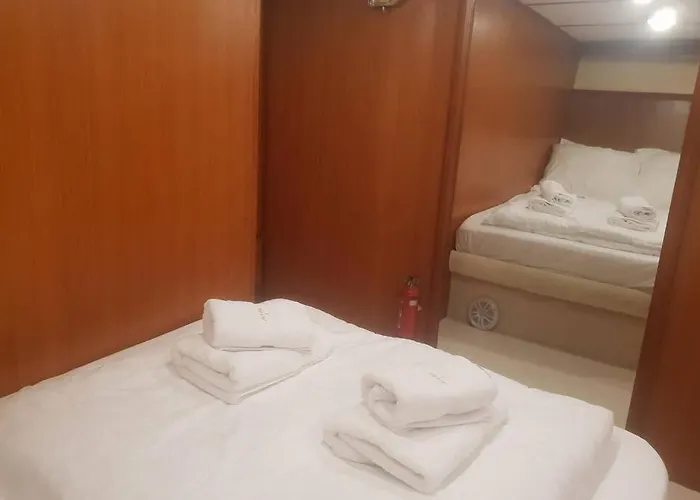 Motor Boat Paloma Rea Trogir