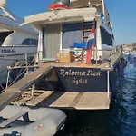Motor Boat Paloma Rea Båthotell Trogir