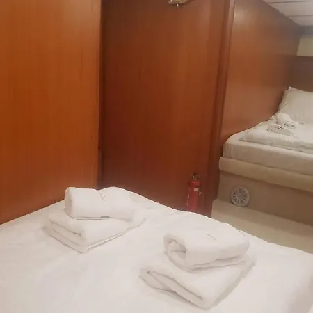 Motor Boat Paloma Rea Trogir