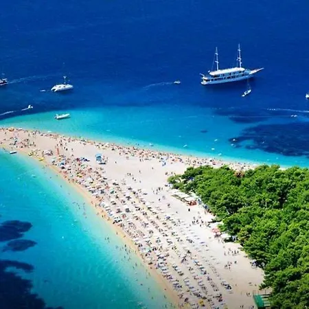 Motor Boat Paloma Rea Πλωτό κατάλυμα Τρογκίρ